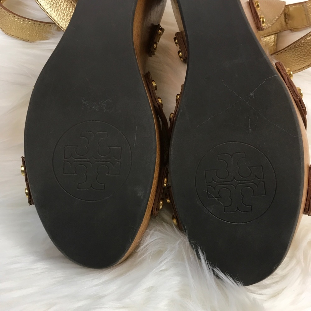 Tory Burch Gold Strappy Risley Clog Wedge - Picture 6 of 8